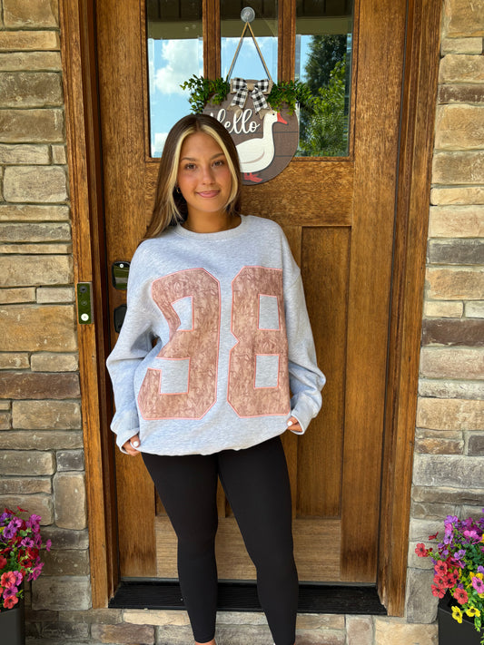 98 Camo Graphic Pullover: ASH GREY