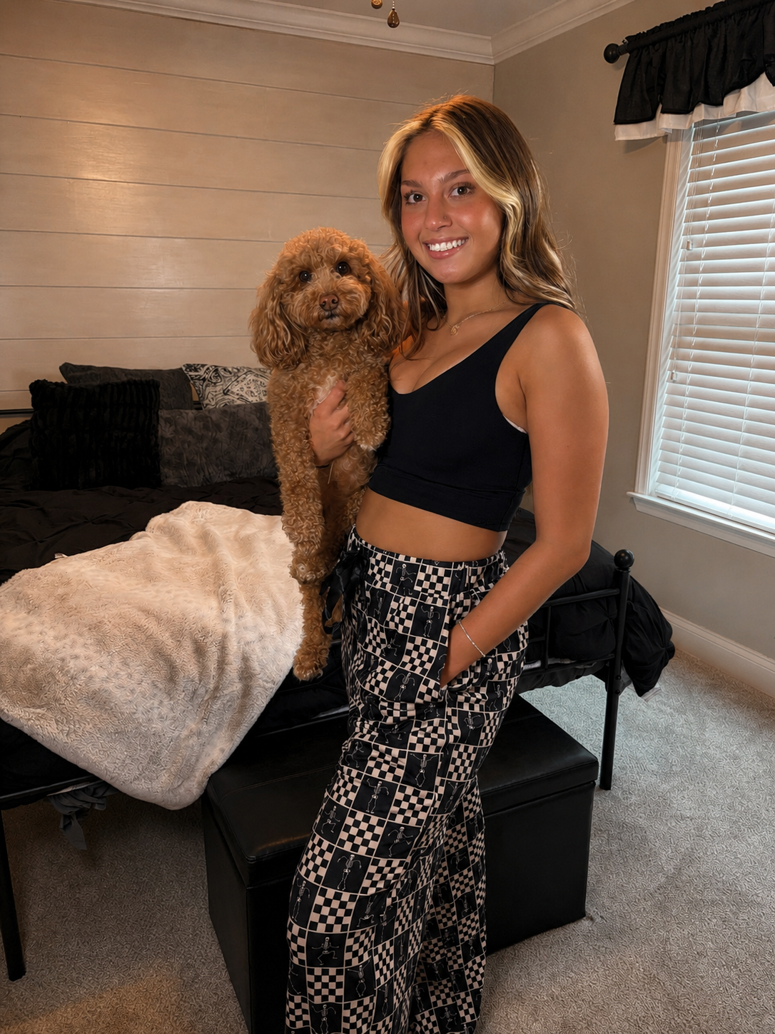 Stretchy Lounge Pants: BOO BOARD