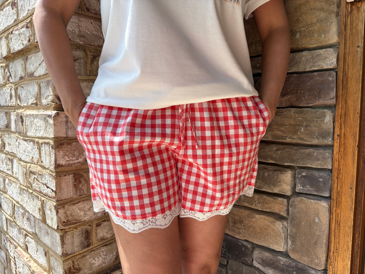 Gingham Plaid Elastic Waist Lace Hem Casual Shorts: Red
