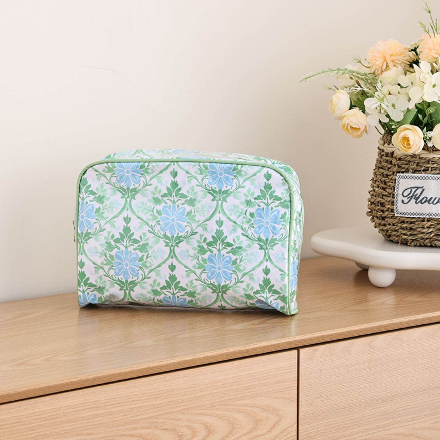 PVC Clear Coat Cosmetic Bag Make up Case Embroidery Blank: Heirloom Garden