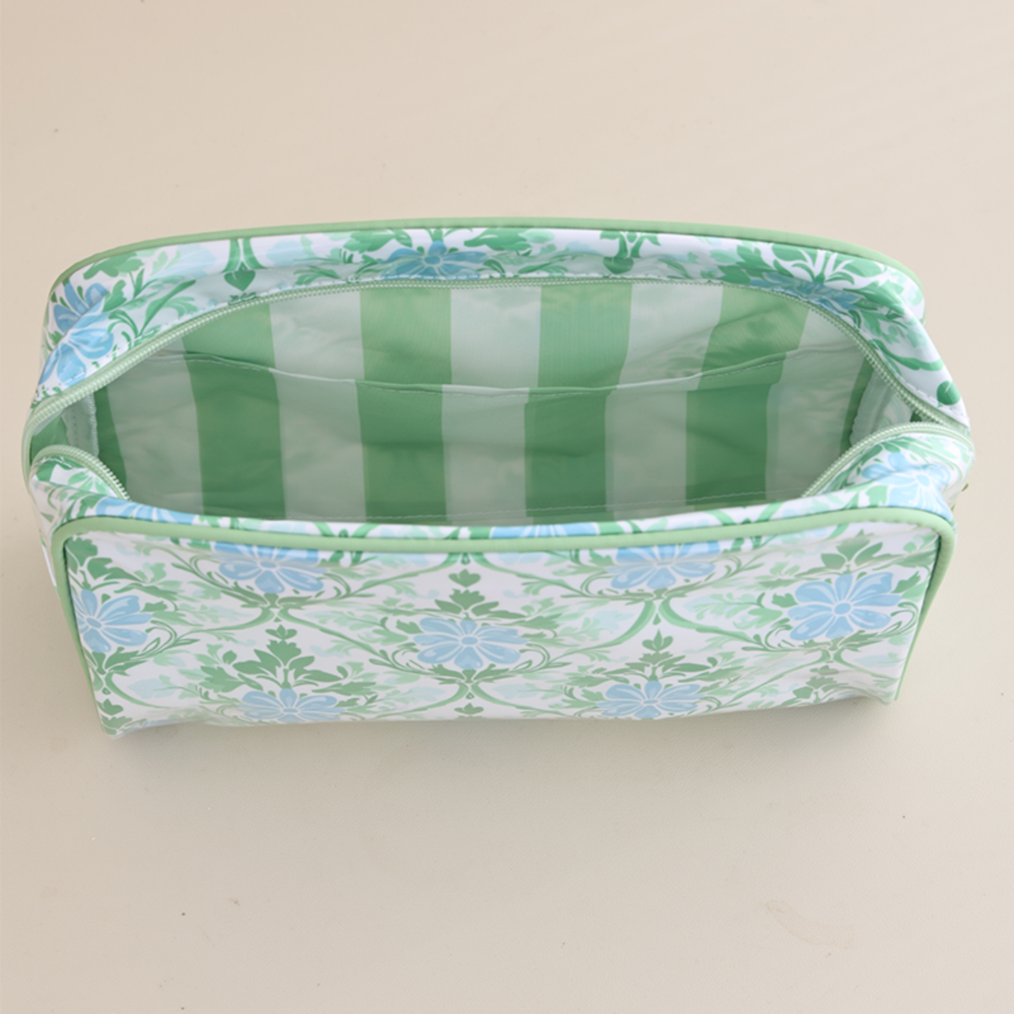 PVC Clear Coat Cosmetic Bag Make up Case Embroidery Blank: Heirloom Garden